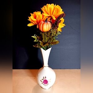 Vintage Lenox Rhodora Bud Vase with 24K Gold Leaves, Pink Rose Center, Gold Trim